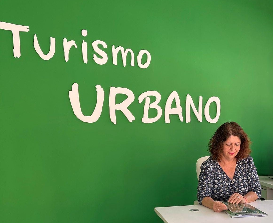 Mural de la marca Turismo Urbano
